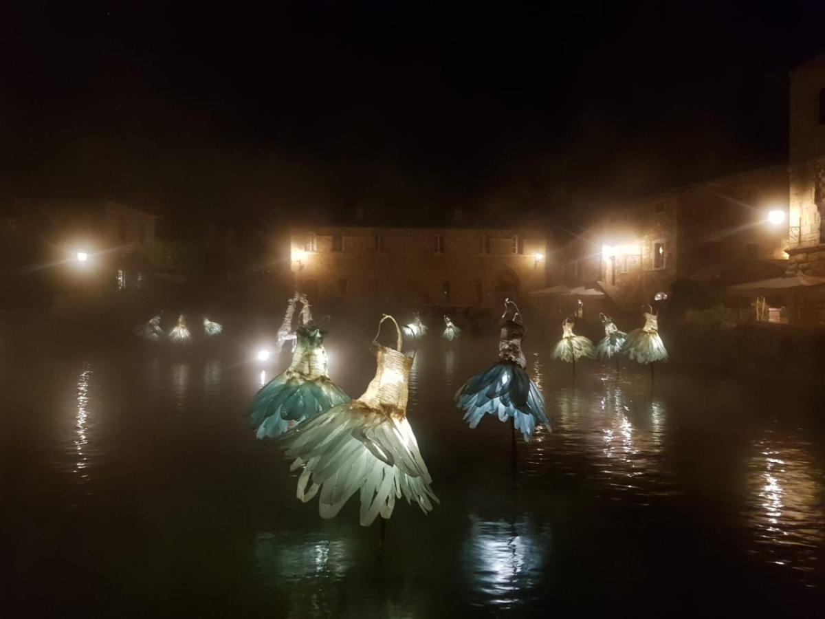 Palazzetto Del Pittore San Quirico dʼOrcia Buitenkant foto