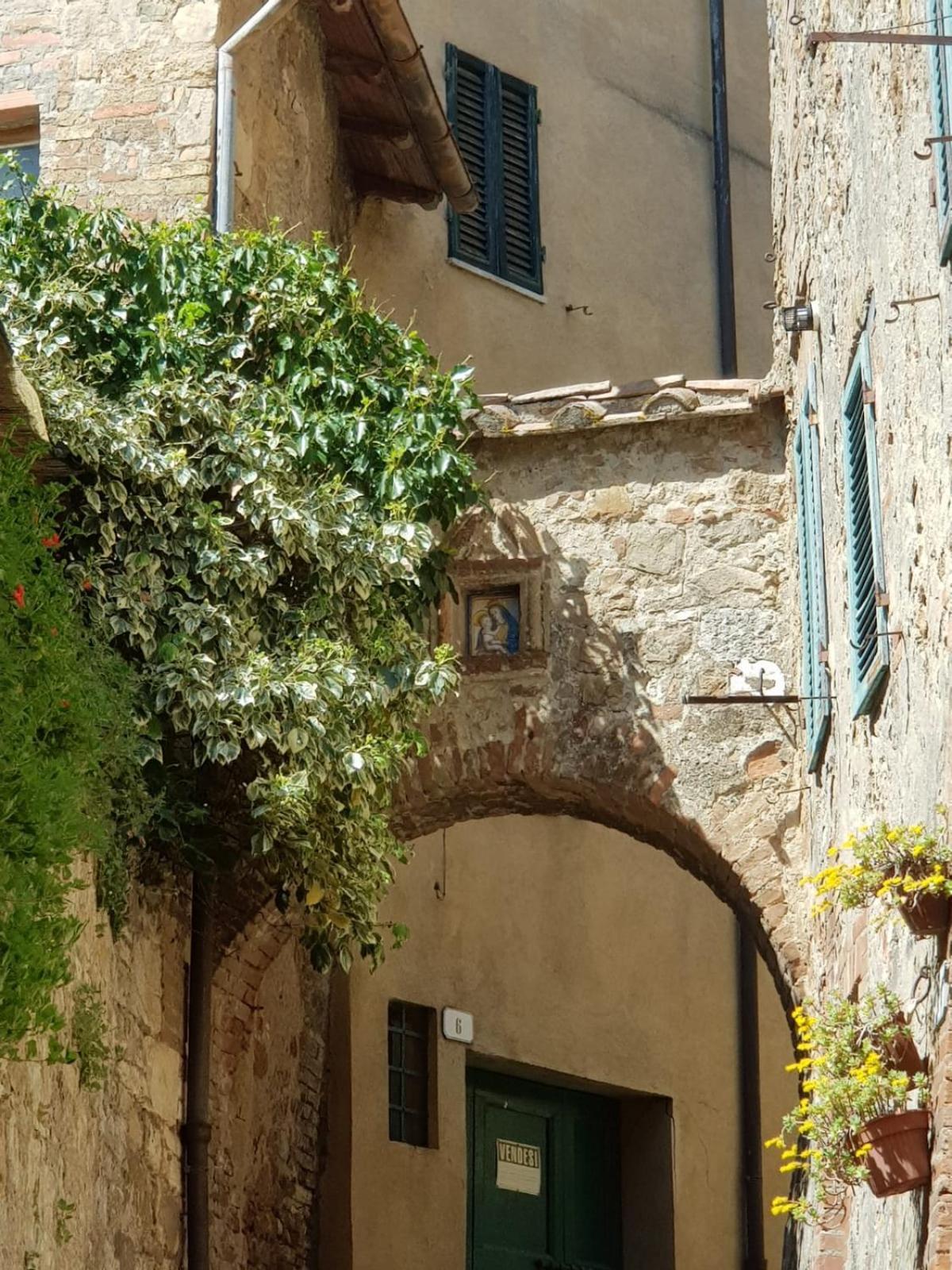 Palazzetto Del Pittore San Quirico dʼOrcia Buitenkant foto